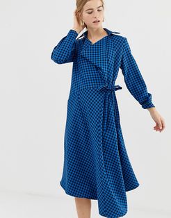 midi wrap dress in check print-Multi