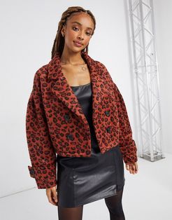 cropped jacquard leopard print jacket in rust-Red