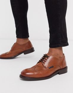 lace up shoes in tan-Brown