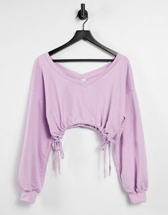 v neck cropped sweatshirt in lilac-Purple