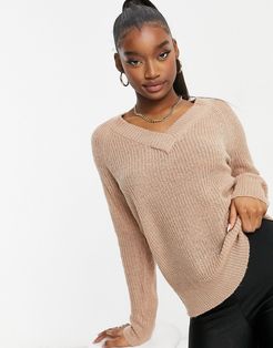 max v neck sweater in almond-Tan