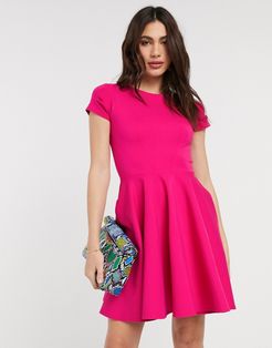 short sleeve skater dress in pink