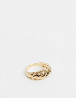 chunky dome ring in gold