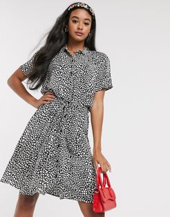 boyfriend sketchy heart mini shirt dress in black