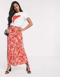 laurie coral print maxi skirt in coral-Red