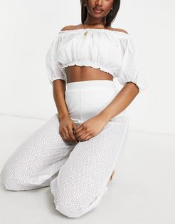 Exclusive crop beach top in white lace