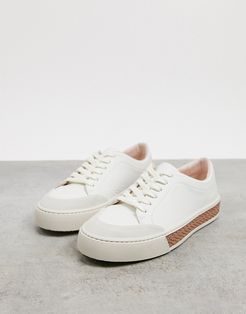 finley leather lace up sneakers in cream-White