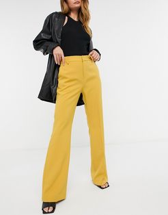 tailored pants set in mustard-Yellow