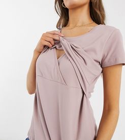 nursing t-shirt in dusty pink