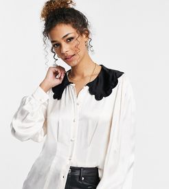 Boo blouse with collar detail in cream