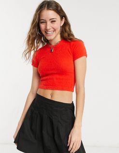 90s crop top in fuzzy knit in red