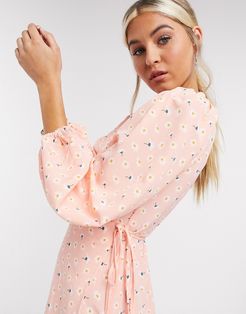 Curve maxi wrap dress with oversized sleeves and ditsy floral pattern in pink