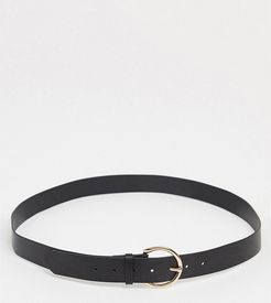 waist and hip belt in black with gold minimal round buckle