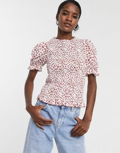 relaxed short sleeve top in floral print-Red