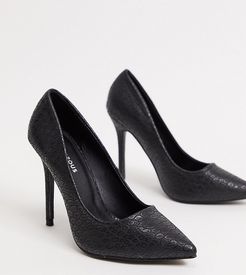 heeled pumps in black croc