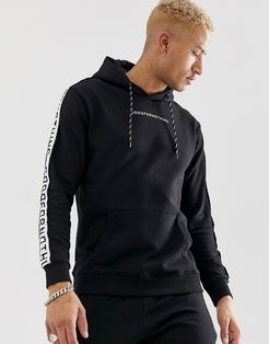 hoodie in black with side stripe logo