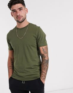 Essentials t-shirt in organic cotton with crew neck in khaki-Green