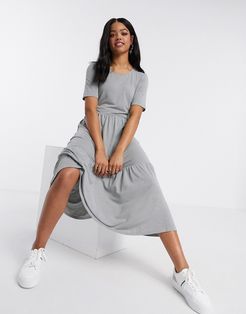 cotton tiered midi dress in gray