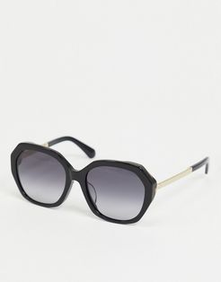 round sunglasses in black