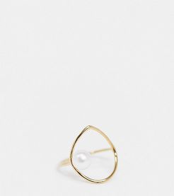 statement circle ring with faux pearl detail in gold-plated sterling silver