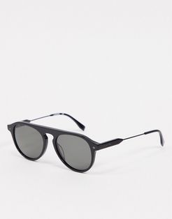 oval frame black sunglasses