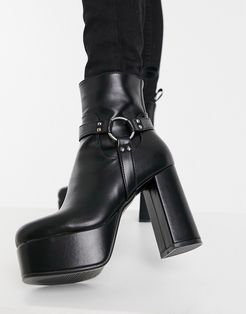 platform harness boots in black