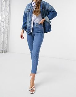 high waisted tapered jeans in washed blue