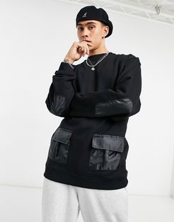 cargo sweatshirt with pockets in black