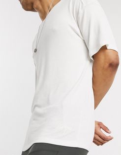 box fit t-shirt with dropped shoulder in white