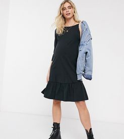 Mamalicious Maternity t-shirt dress with peplum hem in black