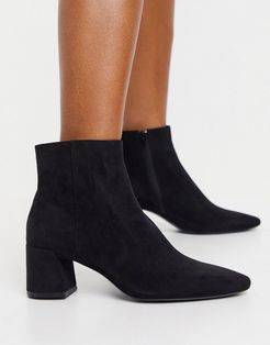 faux suede mid heeled boots in black