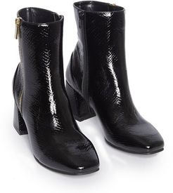 heeled boots with zip detail in black