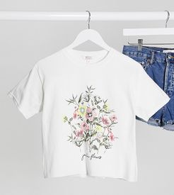 flower graphic t-shirt in white