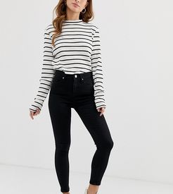 Lizzie skinny jeans in black