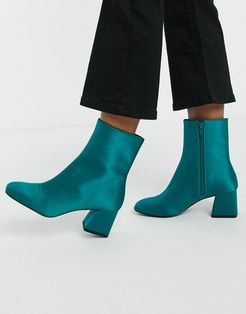 Leia satin ankle boots in green