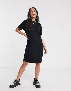 mini t-shirt dress in black