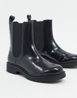 Nori faux leather chelsea boots in black