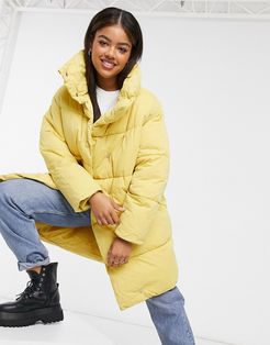 Vickan padded coat in yellow