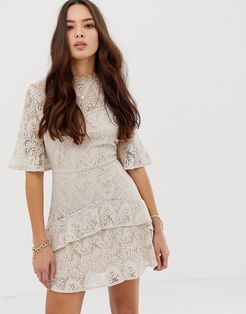 tiered lace mini dress-White