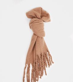 London Exclusive supersoft scarf in camel-Brown