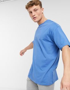 oversized t-shirt in bright blue