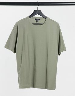 oversized textured grid t-shirt in khaki-Green