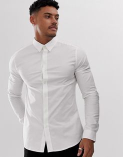 oxford shirt in muscle fit in white