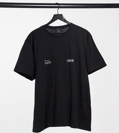 PLUS palm print t-shirt in black