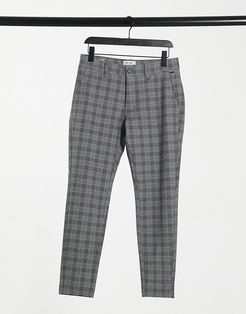 check tapered pants in gray-Grey