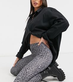 leggings in leopard print-Multi