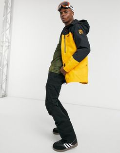 Tracker insulated jacket in Sunset yellow