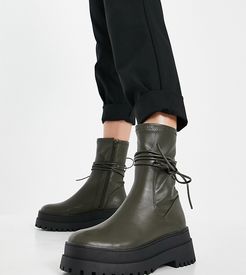 Finale chunky flat ankle boots with tie in smooth olive-Green