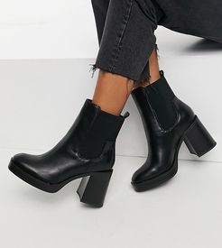 Klara chunky heeled ankle boots in black