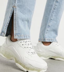 Loaded sneakers with clear sole detail in white